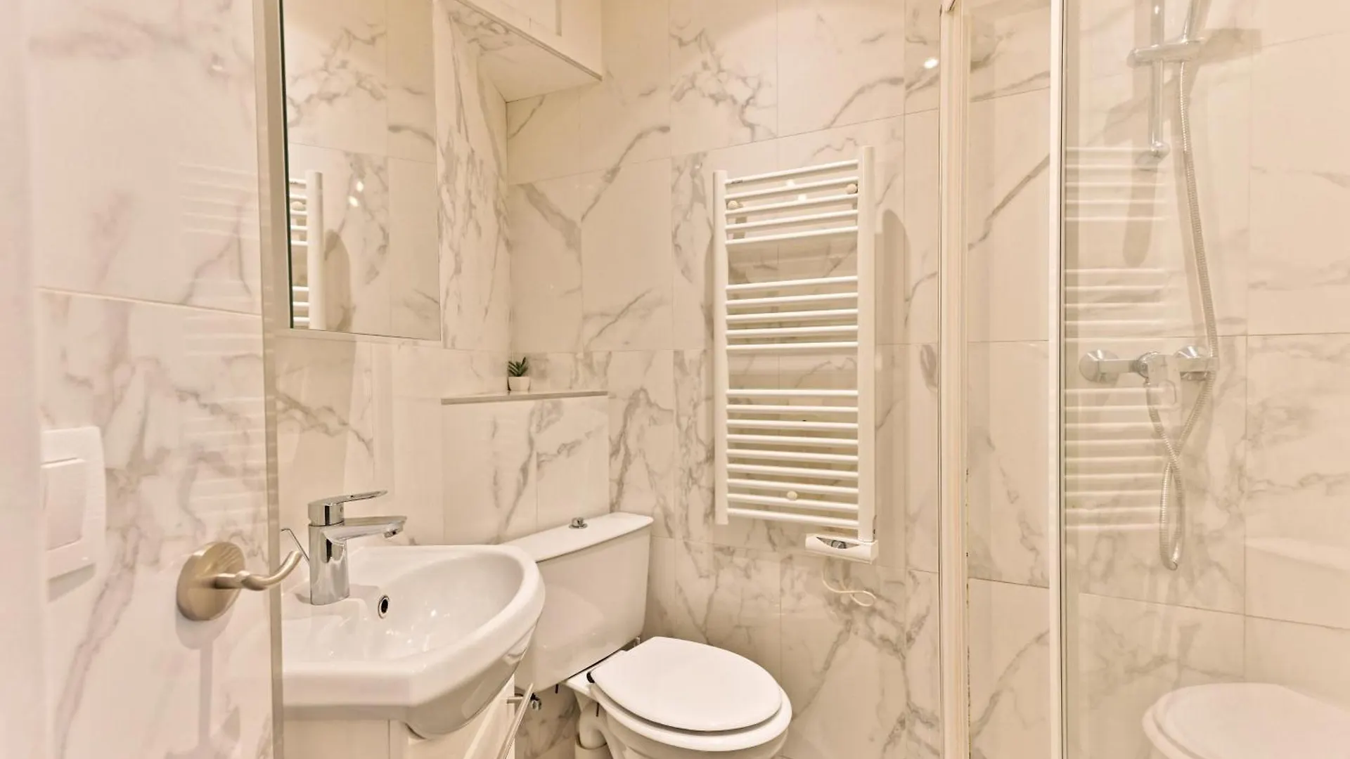 Apartment Au Coeur Du Marais *